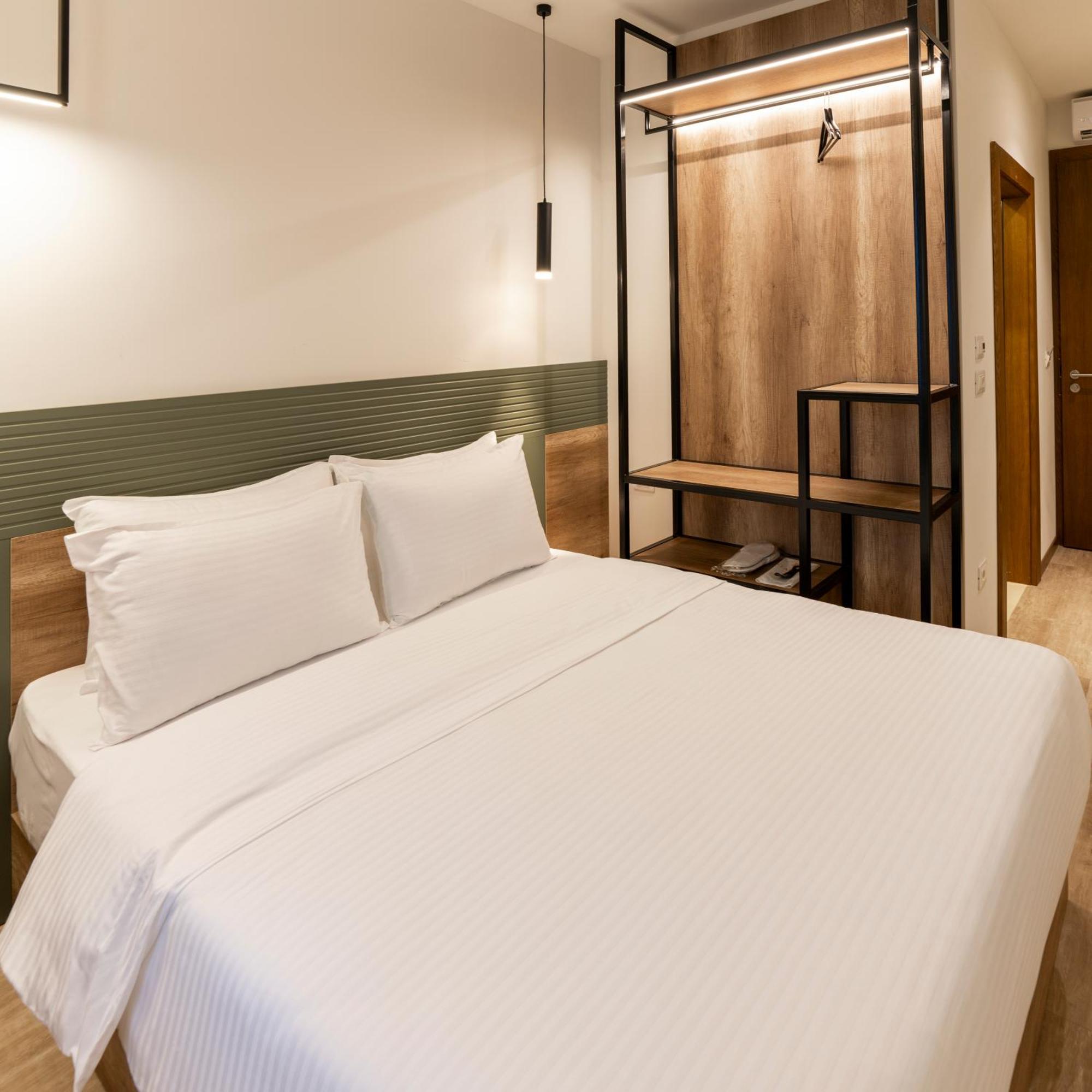 Star Hill Hotel Пристина Екстериор снимка