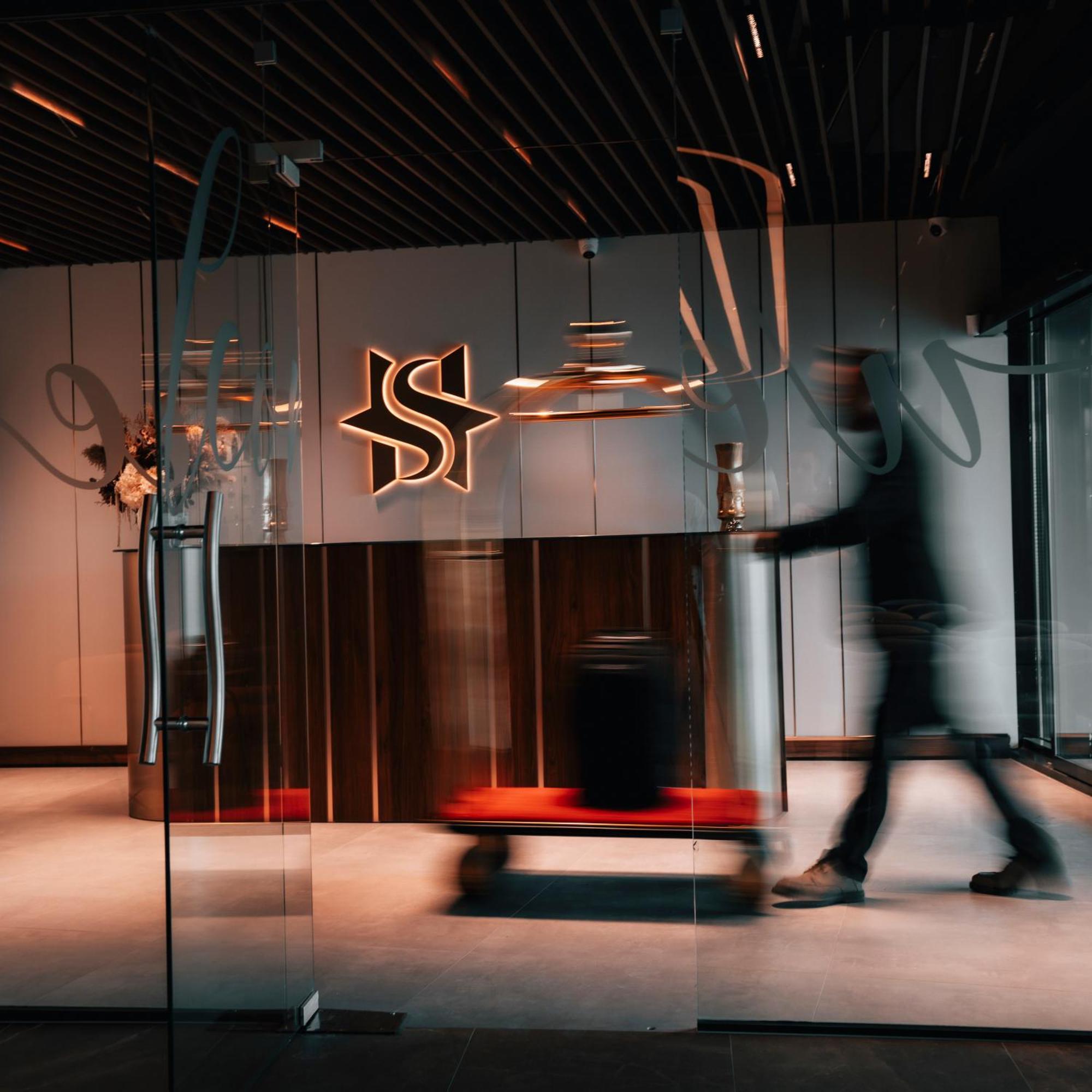 Star Hill Hotel Пристина Екстериор снимка